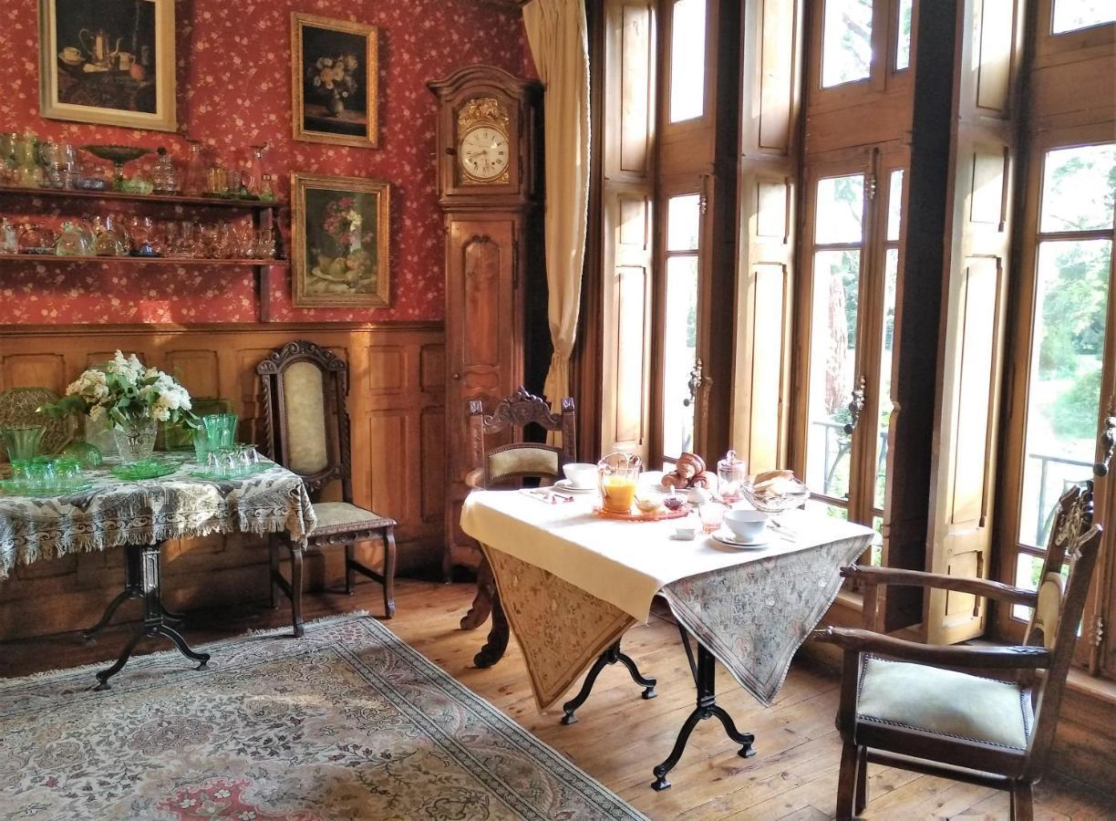 Chateau De La Vernede, La Grande Vernede Saint-Remy-de-Chargnat Luaran gambar